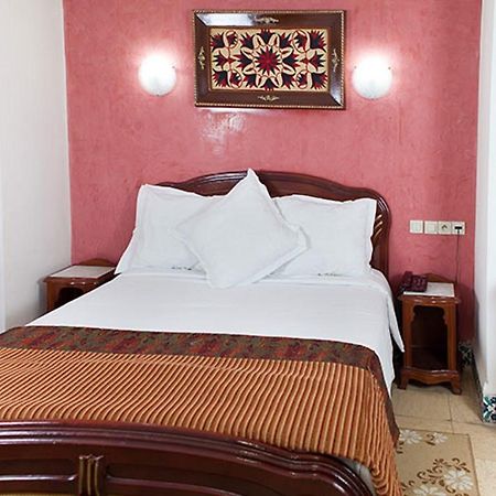 Dar Diaf Alger Hotel Buitenkant foto