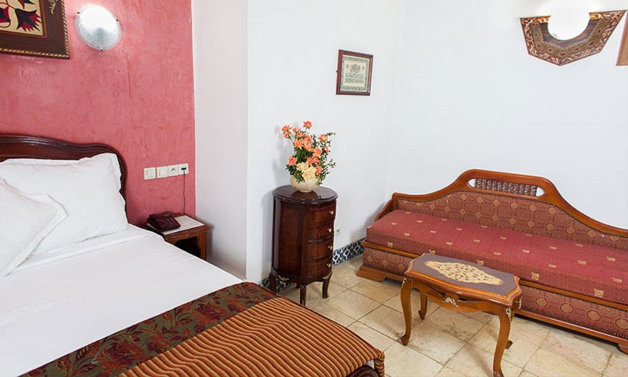 Dar Diaf Alger Hotel Buitenkant foto